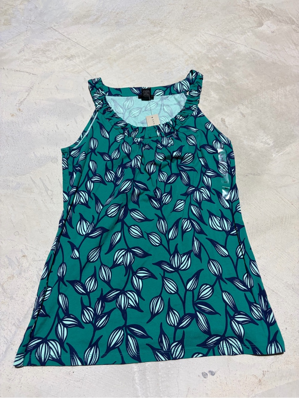 Ann taylor NWT green Teal Leaf Print Tank top medium MSRP$35